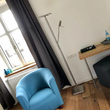 Und Cafe Das Logierhaus 巴特亚历山大斯巴德